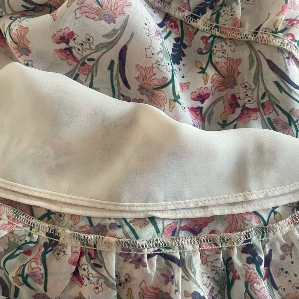 Charlie Paige Floral Lined Short Sleeve Ruffle Blouse Size Large Spring Office - Picture 6 of 6